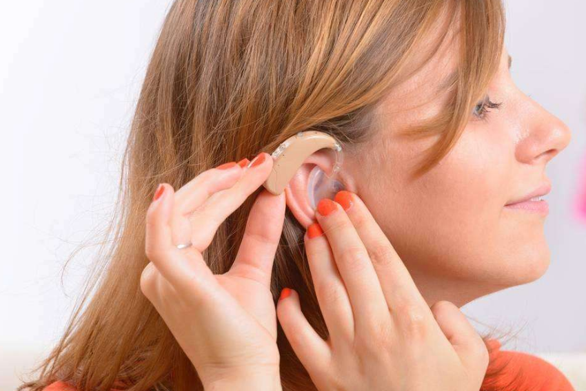 You are currently viewing What is the cause of ear deafness?