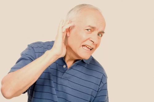 You are currently viewing What kind of hearing aids are worn by the elderly?