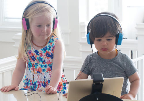You are currently viewing Parents pay attention! How to protect your child’s hearing