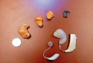 Read more about the article Is the hearing aid good for the ear-back machine or the ear?