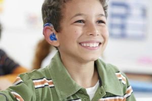 Read more about the article Wear hearing aids in time