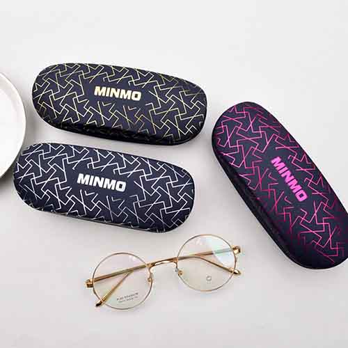 You are currently viewing A Love from eyeglasses case